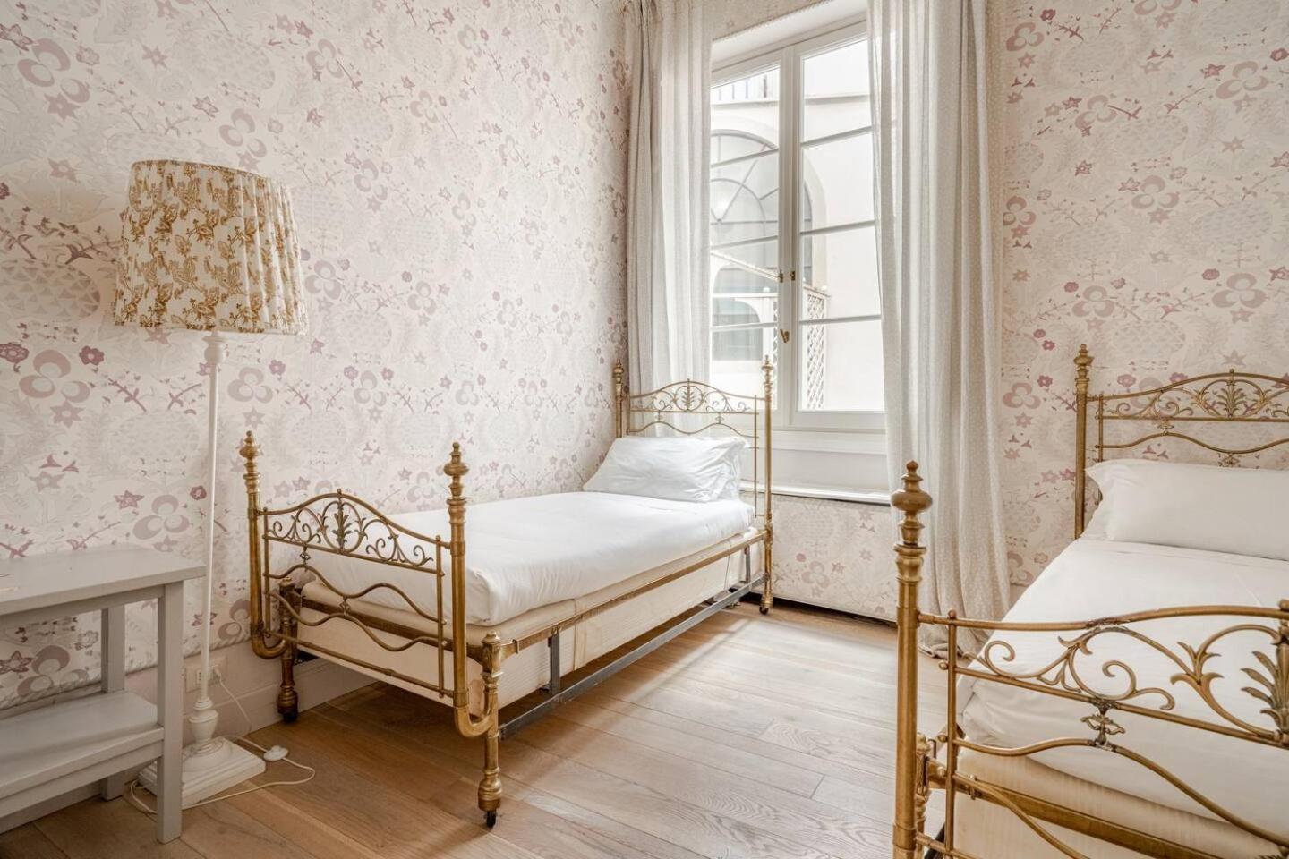Apartment A 200m Uffizi - 90m Ponte Vecchio Florenz